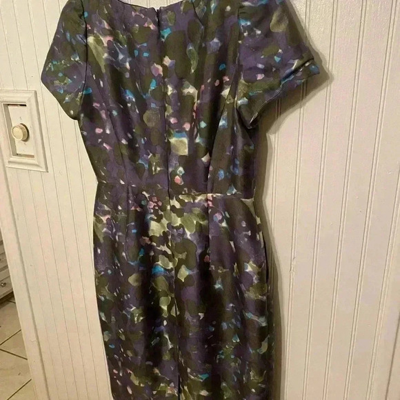 Like new condition J. Crew dress - Picture 3 of 6